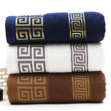 Load image into Gallery viewer, Luxury Premium Bath Towel Golden Thread