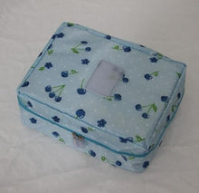 Load image into Gallery viewer, Waterproof Portable Polyester Travel Cosmetic Bag