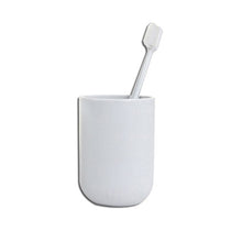 Load image into Gallery viewer, Women/men Plastic Cup Toothbrush